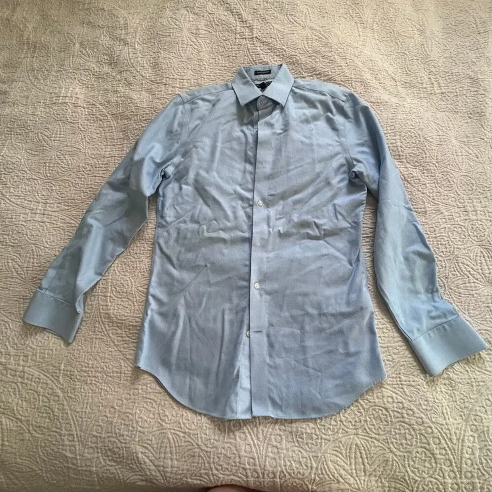 Banana Republic Grant Slim Fit Blue Button up Shirt Men's Small NWOT